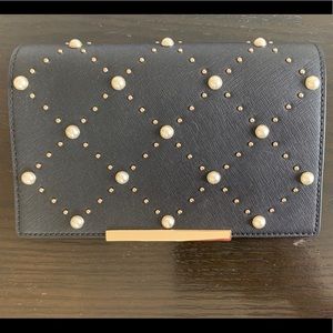 NWOT Kate Spade Make It Mine Gold Pearl Stud Flap